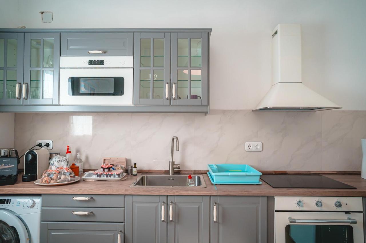 Sifanto Mare Apartments Фарос Екстериор снимка