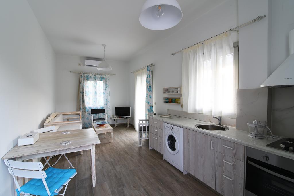 Sifanto Mare Apartments Фарос Екстериор снимка