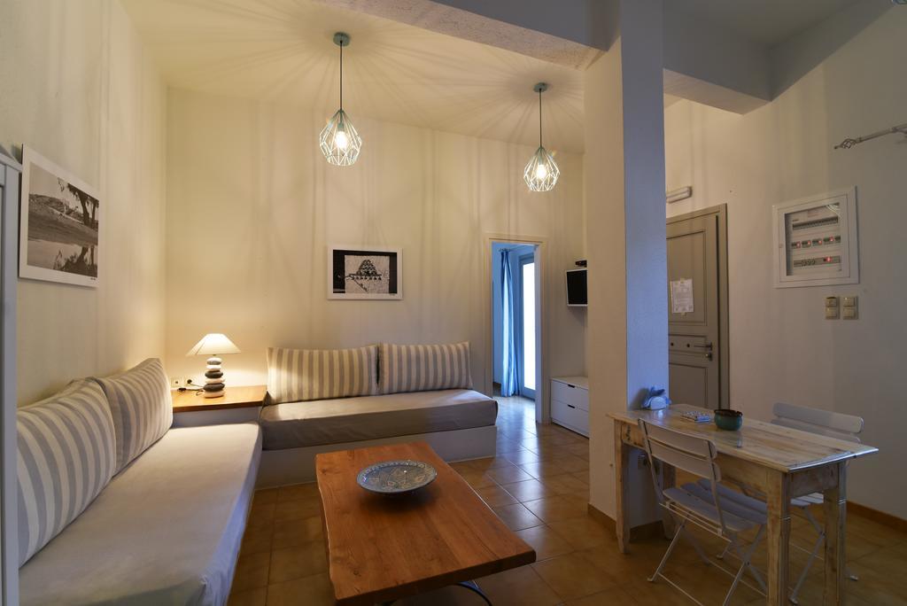 Sifanto Mare Apartments Фарос Екстериор снимка